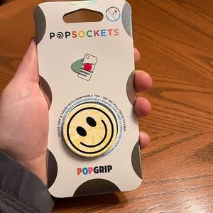 Just Smile 😊 Popsocket